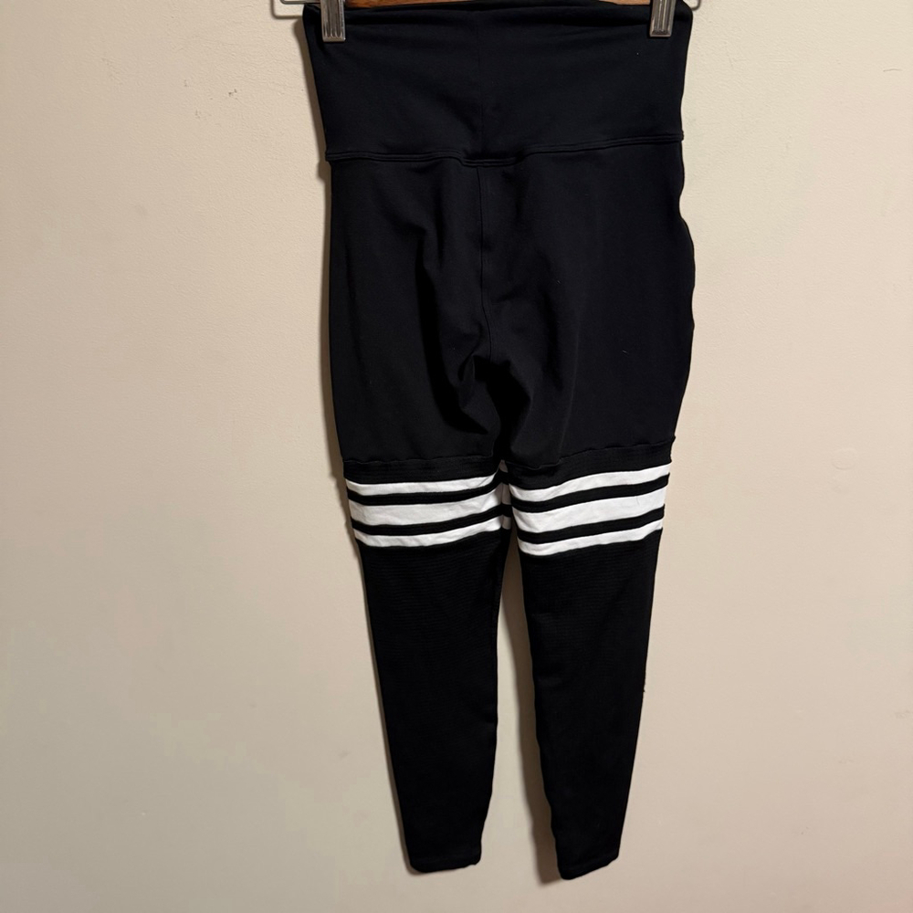 Bombshell Sportswear Performance Tights Three Str… - image 3